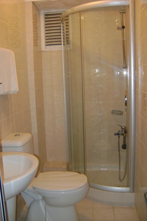 Hotel Ay Istambul Quarto foto